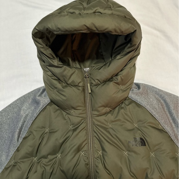 NWOT - The North Face | Mashed Up Bomber Down Jacket | New Taupe Green | Size L - Picture 5 of 14